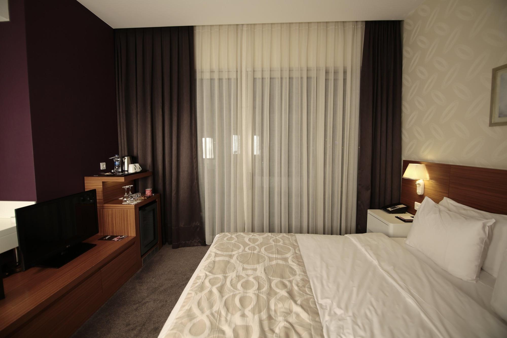 Ramada Plaza By Wyndham Istanbul Airport Hotel Kocaeli